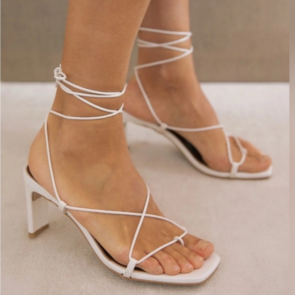 ALOHAS White Strappy Heels